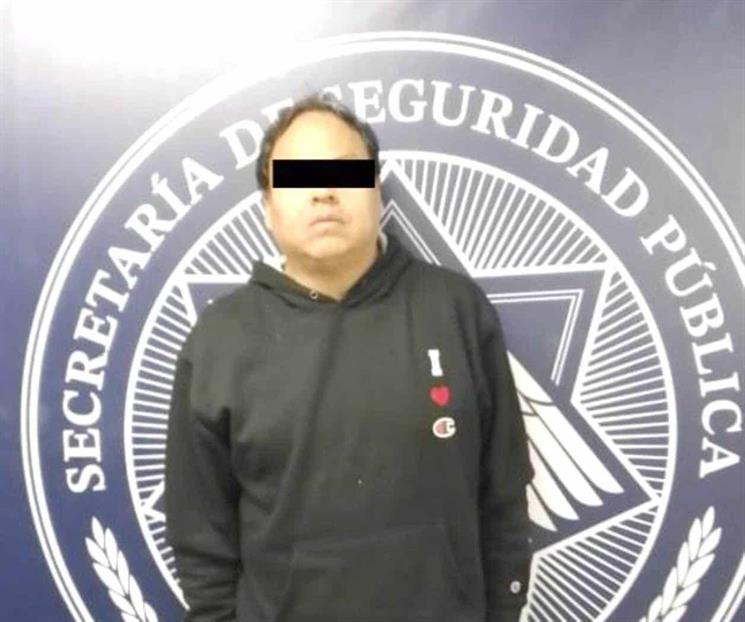 Capturan a hombre con  más de 50 tarjetas