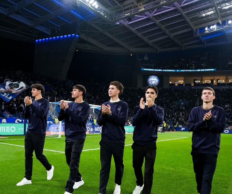 Gana el Porto y se afianzan de líderes en Portugal