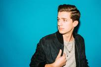 Encabeza Charlie Puth show premio de Super Bowl