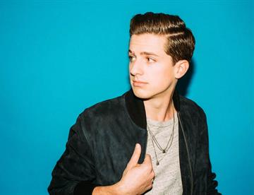 Encabeza Charlie Puth show premio de Super Bowl
