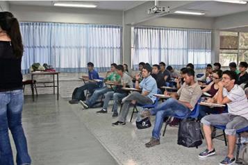 Inicia registro de la nueva Beca Gertrudis Bocanegra en Michoacán