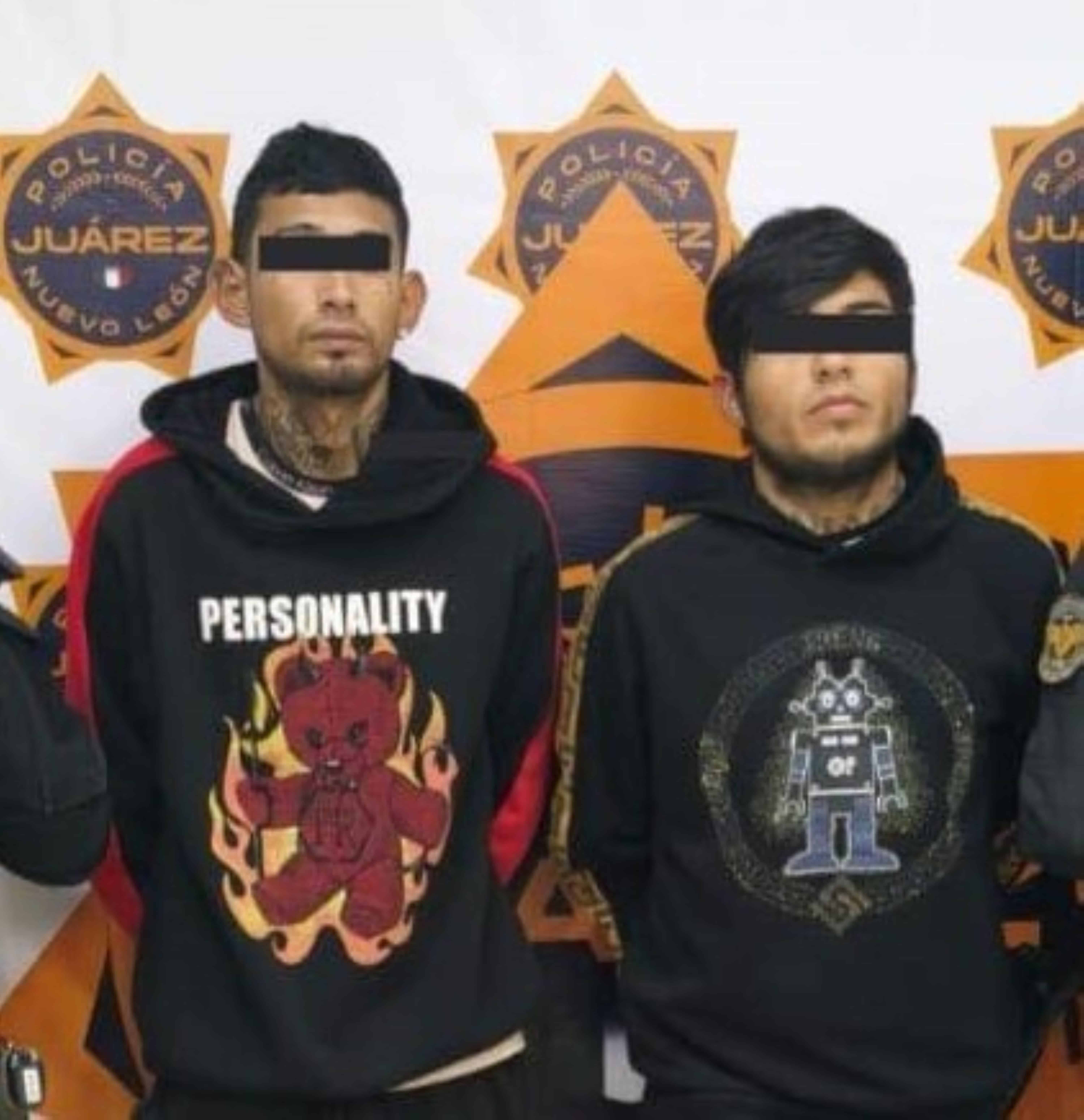 Elementos de la Secretaría de Seguridad y Protección Ciudadana de Juárez, detuvieron a dos sujetos que portaban diversas dosis de drogas en la colonia Colinas de la Morena.