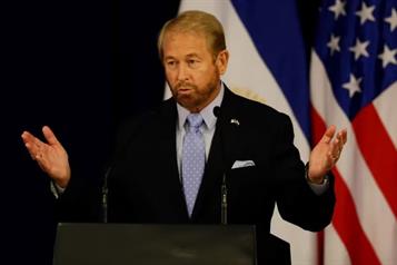 Felicita Ronald Johnson al Gabinete de Seguridad