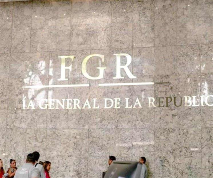 Define Senado lista de candidatos a FGR 