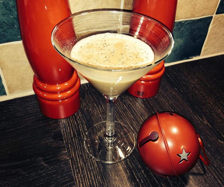 ¿Qué es el ponche de huevo y cómo se hace?