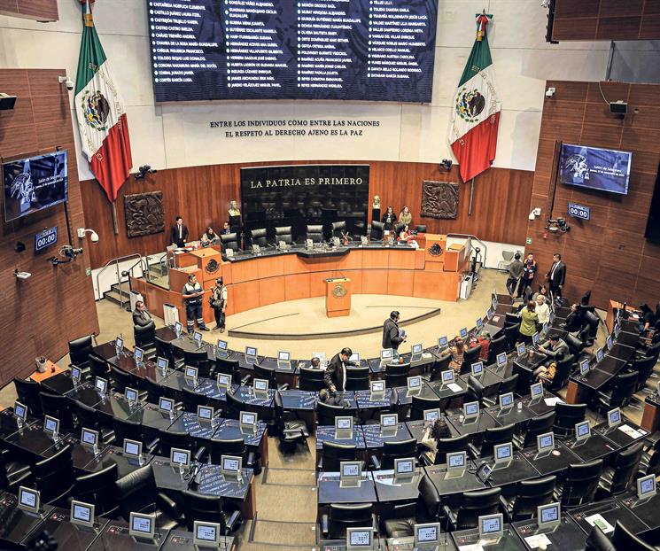 Elige Jucopo lista de 10 aspirantes a la FGR