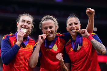 Se corona campeón España en Liga de Naciones Femenil
