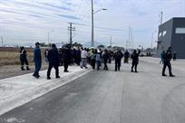 Evacuan a casi mil trabajadores por fuga de gas