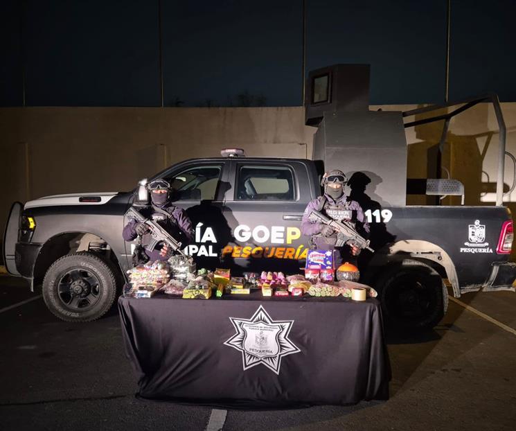 Aseguran 19 kilos de pirotecnia en Pesquería