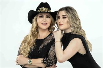 Hija de Alicia Villarreal deja de seguirla en redes sociales