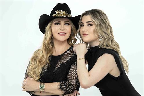 Hija de Alicia Villarreal deja de seguirla en redes sociales