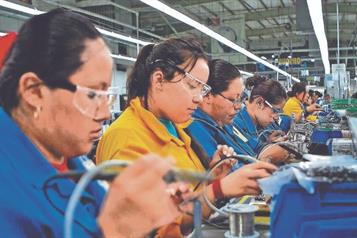 Incorporan perspectiva de género en 17 leyes