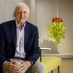 Reflexiona sobre retos que transforman la psicolog&iacute;a contempor&aacute;nea