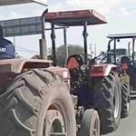 Bloquean transportistas nuevamente carreteras en México