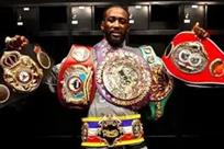 Retira CMB cinturón a Crawford por falta de pago