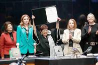 Será Ernestina Godoy nueva titular de la FGR