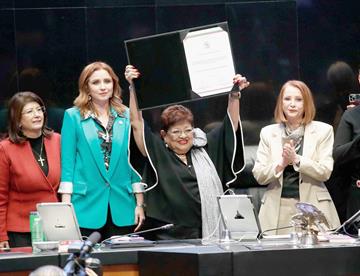 Será Ernestina Godoy nueva titular de la FGR