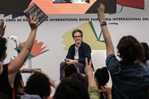 Gael García Bernal incursiona en los audiolibros