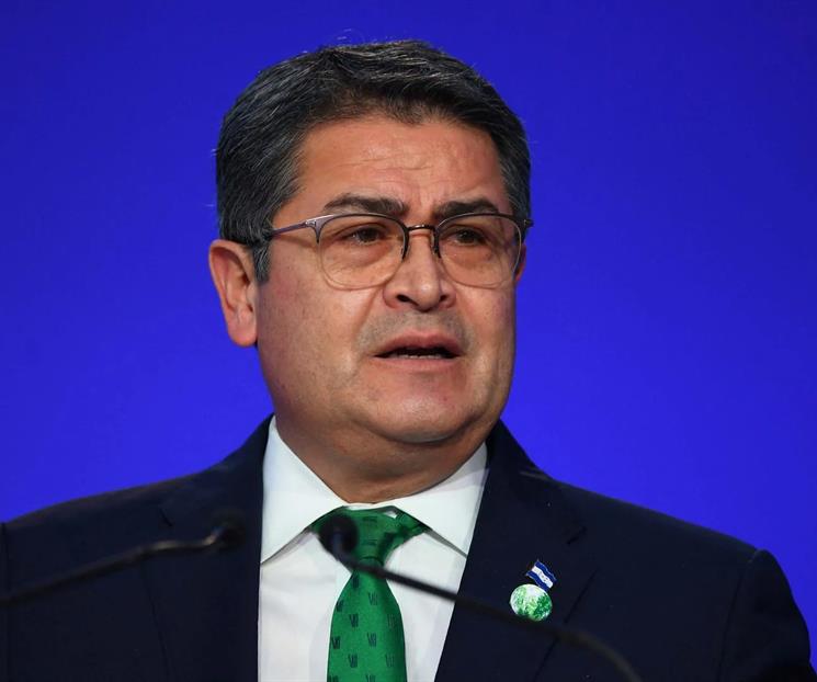 Expresidente de Honduras agradece a Trump por indulto