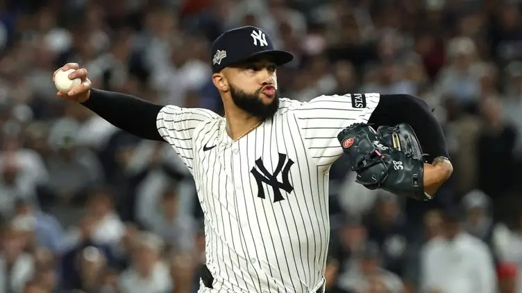 Firma Devin Williams con Mets por 51 millones de dólares!