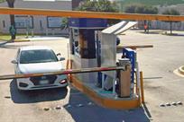 Dan golpiza a ladrón en plaza comercial