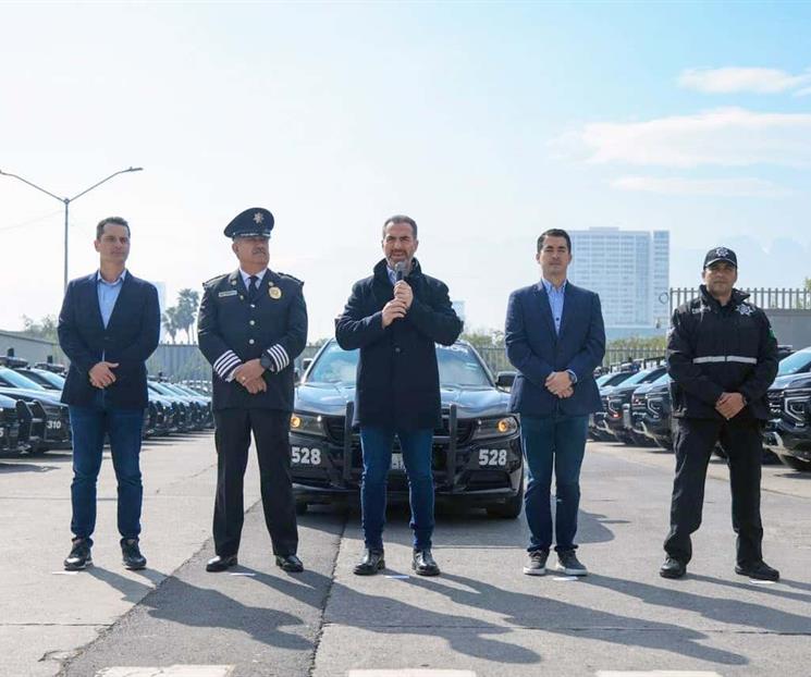 Entrega Monterrey 15 nuevas unidades de policía equipadas