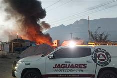 Acaba fuego con restaurante