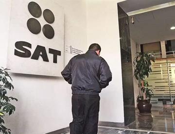 Advierten que reforma fiscal ignora a servidores públicos