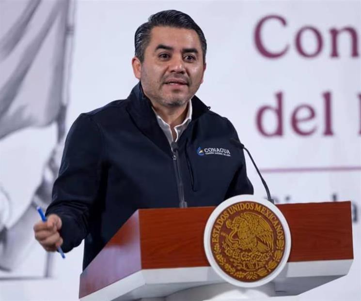 Insisten que acaparadores lucran con agua