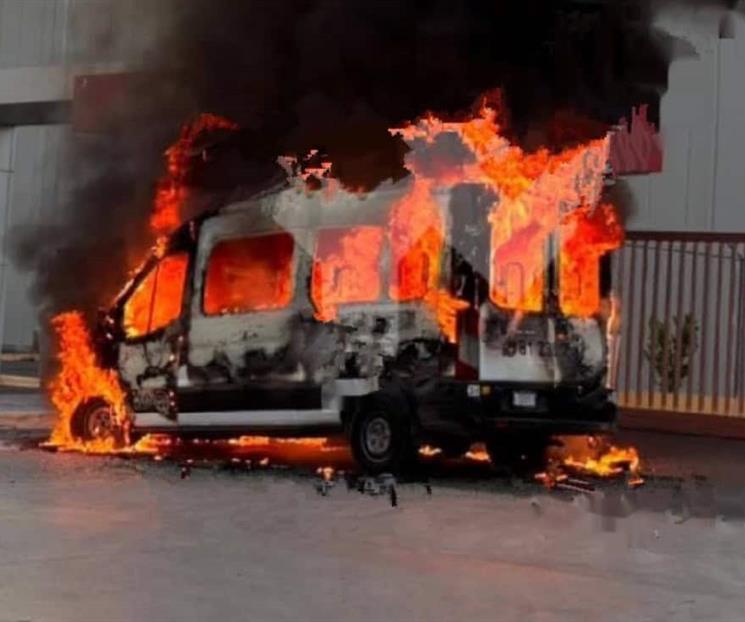 Acaba fuego con transporte de personal