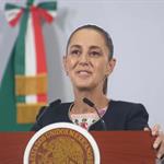 Sheinbaum recomienda leer el nuevo libro de AMLO