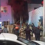 Se incendia domicilio en Pesquería; mueren dos personas