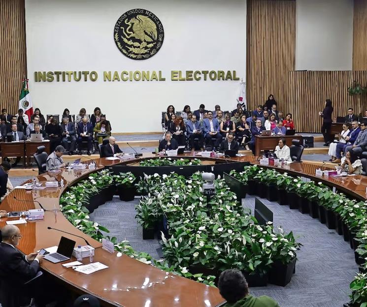 Rechaza INE suspender mitin a petición del PAN Rechaza INE suspender mitin a petición del PAN