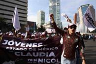 Jóvenes apoyan a Sheinbaum y la 4T Jóvenes apoyan a Sheinbaum y la 4T