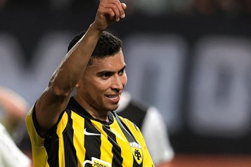 Anota Orbelin y asiste Raúl en actividad mexicana en Europa