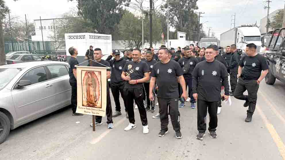 Realiza policía regia la tradicional carrera de la Rosa de Plata Realiza policía regia la tradicional carrera de la Rosa de Plata