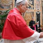 "La Santa Sede no permanecerá de brazos cruzados"