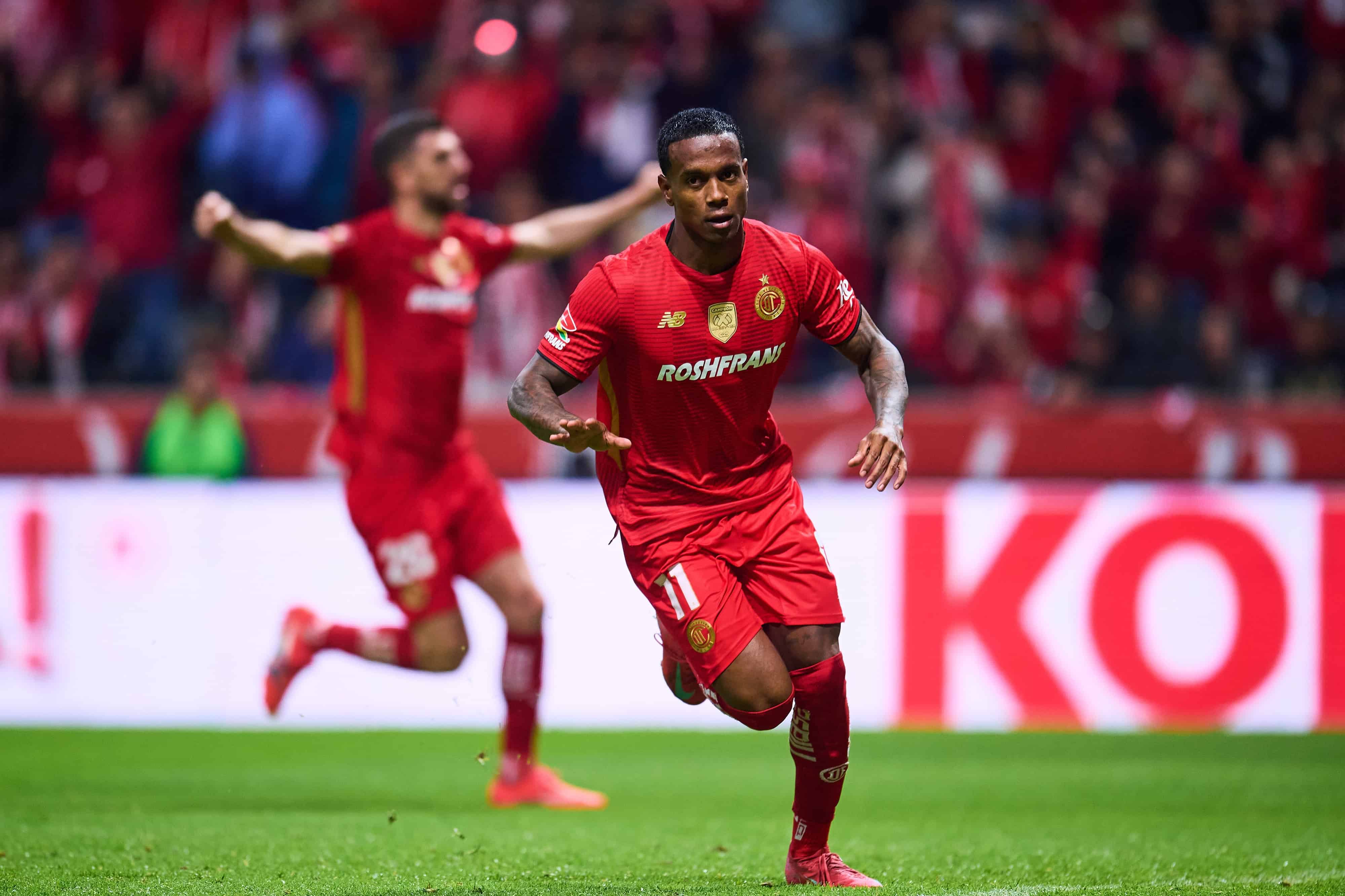 Helinho hace el 3-0.