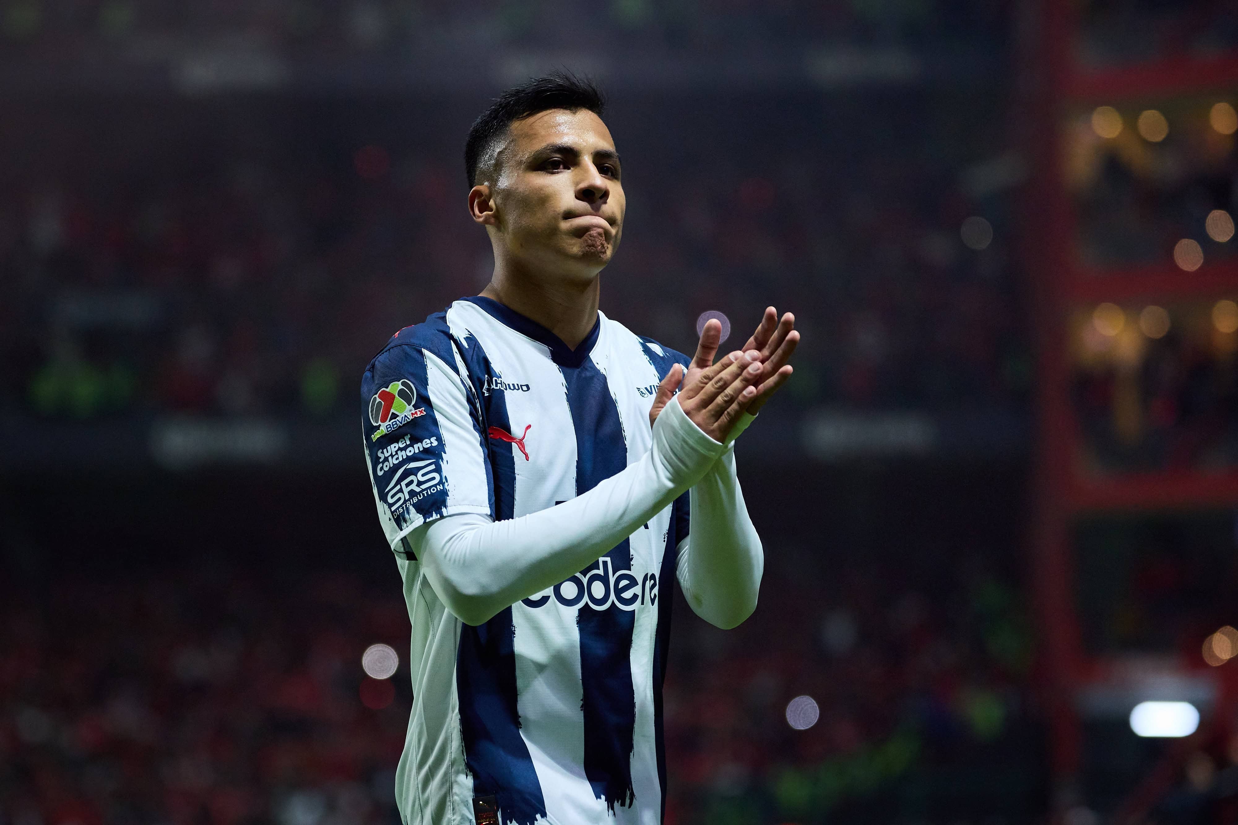 Roberto de la Rosa hace el 2-0.