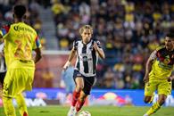 Renovará Sergio Canales un año más con Rayados Renovará Sergio Canales un año más con Rayados