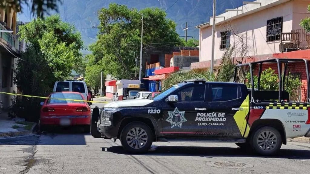 Someten vecinos a asaltante Someten vecinos a asaltante