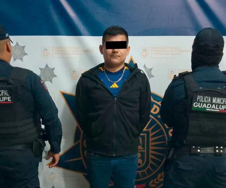 Aprehenden a sujeto con arma de fuego Aprehenden a sujeto con arma de fuego