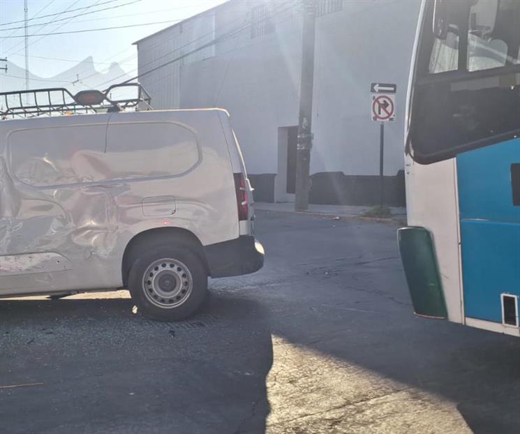 Deja choque en la Col. Independencia siete heridos Deja choque en la Col. Independencia siete heridos