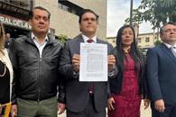Presentan denuncia contra Cabeza De Vaca por huachicoleo fiscal Presentan denuncia contra Cabeza De Vaca por huachicoleo fiscal