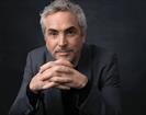Alfonso Cuarón recibe reclamos por la presentación de su hija Bu Alfonso Cuarón recibe reclamos por la presentación de su hija Bu