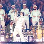 Bad Bunny llega con todo y su Casita