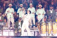 Bad Bunny llega con todo y su Casita