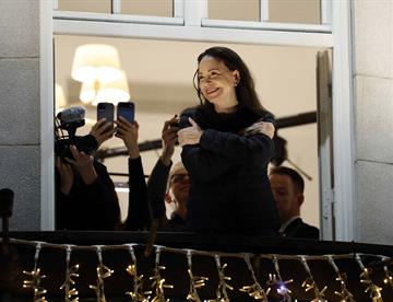 Reaparece en Oslo Corina Machado