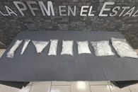 Aseguran droga en autobús