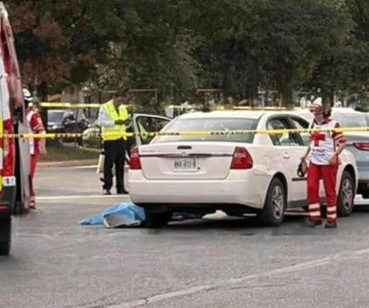 Muere hombre tras sufrir infarto en su auto Muere hombre tras sufrir infarto en su auto